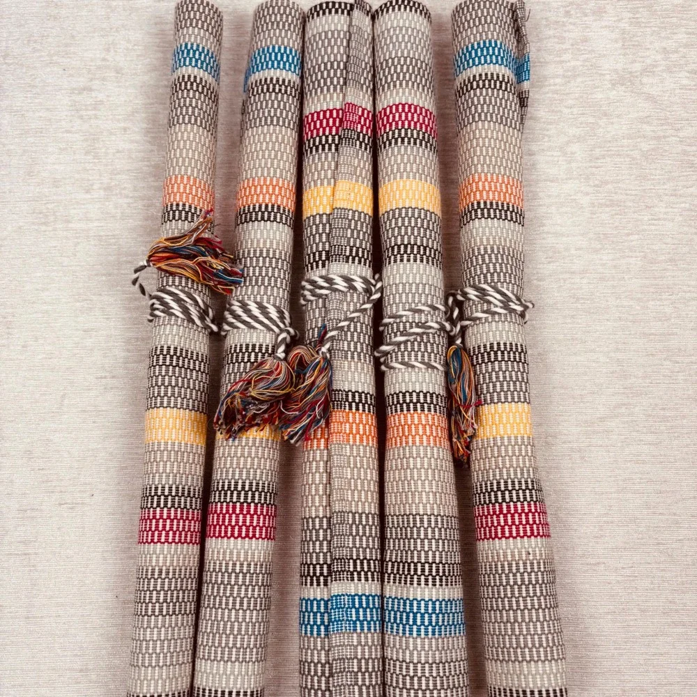 Crate & Barrel Woven Placemats Tassel Tie Colorido Gray Cotton Set of 5 LIKE NEW